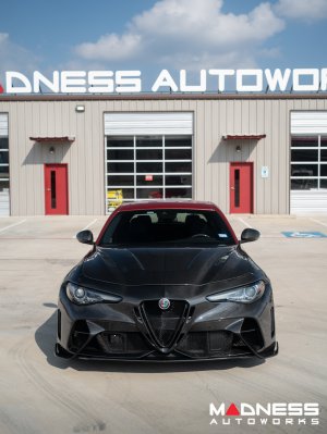 Alfa Romeo Giulia GTAm Style Front Bumper - Carbon Fiber - Without Parking Sensors